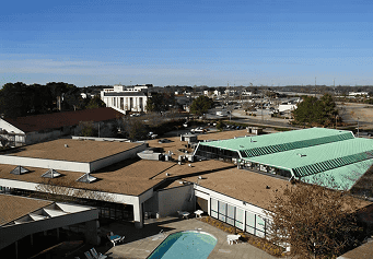 Roof Replacement Design & Evaluation: Holiday Inn Executive Center